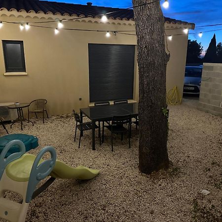 Maison T3 Dans Un Village Calme Saint-Mitre-les-Remparts 외부 사진